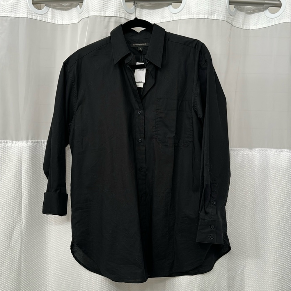 Banana Republic Women’s Small Oversized Black Collared Shirt
